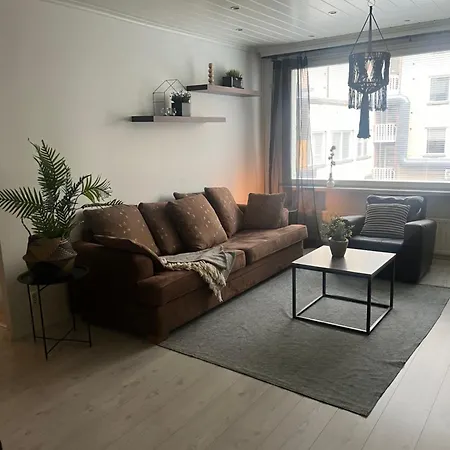 Saunallinen Kolmio Tampereen Ydinkeskustassa アパート タンペレ